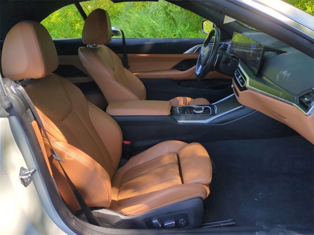 Used 2024 BMW 430i Convertible image 27