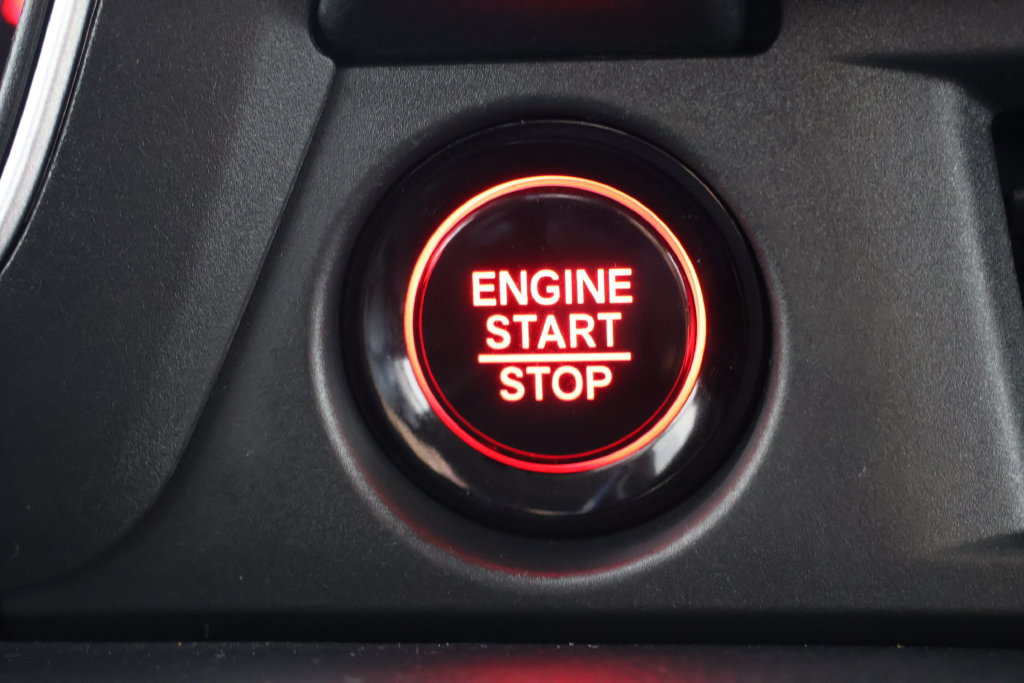 Used 2025 Honda Pilot EX-L image 17