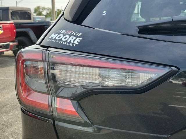 Used 2023 Subaru Outback Premium AWD/4WD image 11
