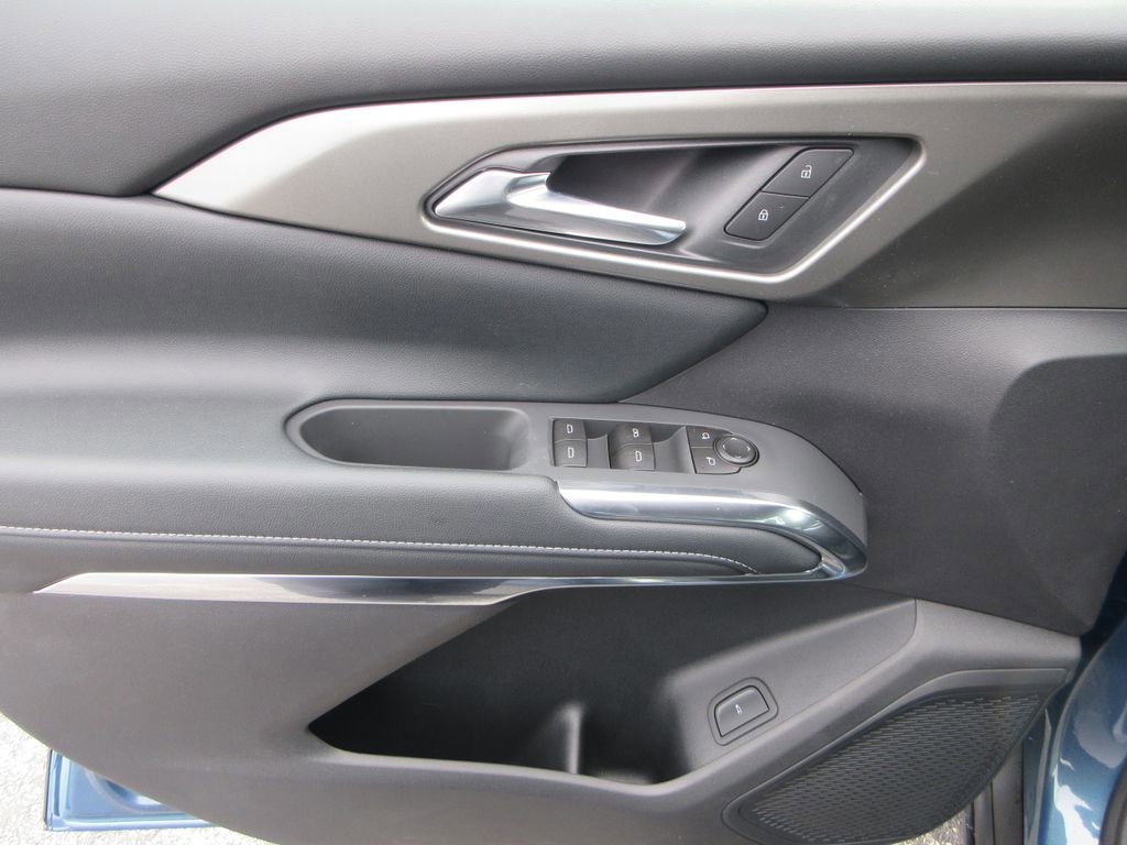 New 2026 Chevrolet Traverse LT w/ Sun and Wheel Package image 21