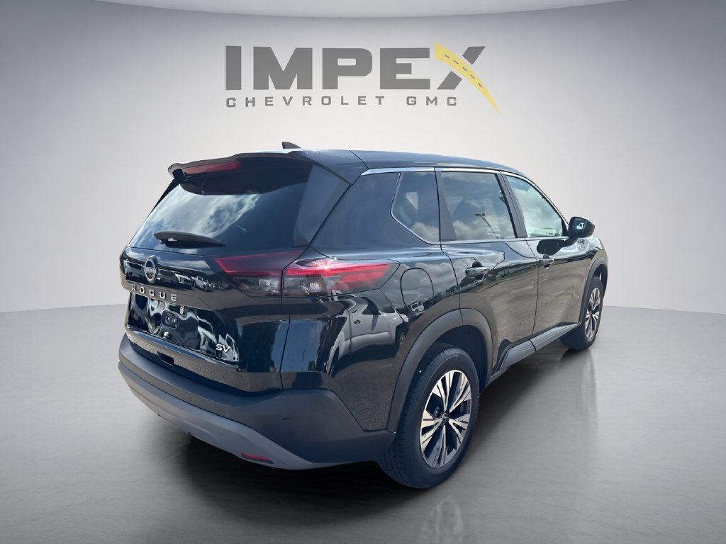 Used 2023 Nissan Rogue SV FWD image 5
