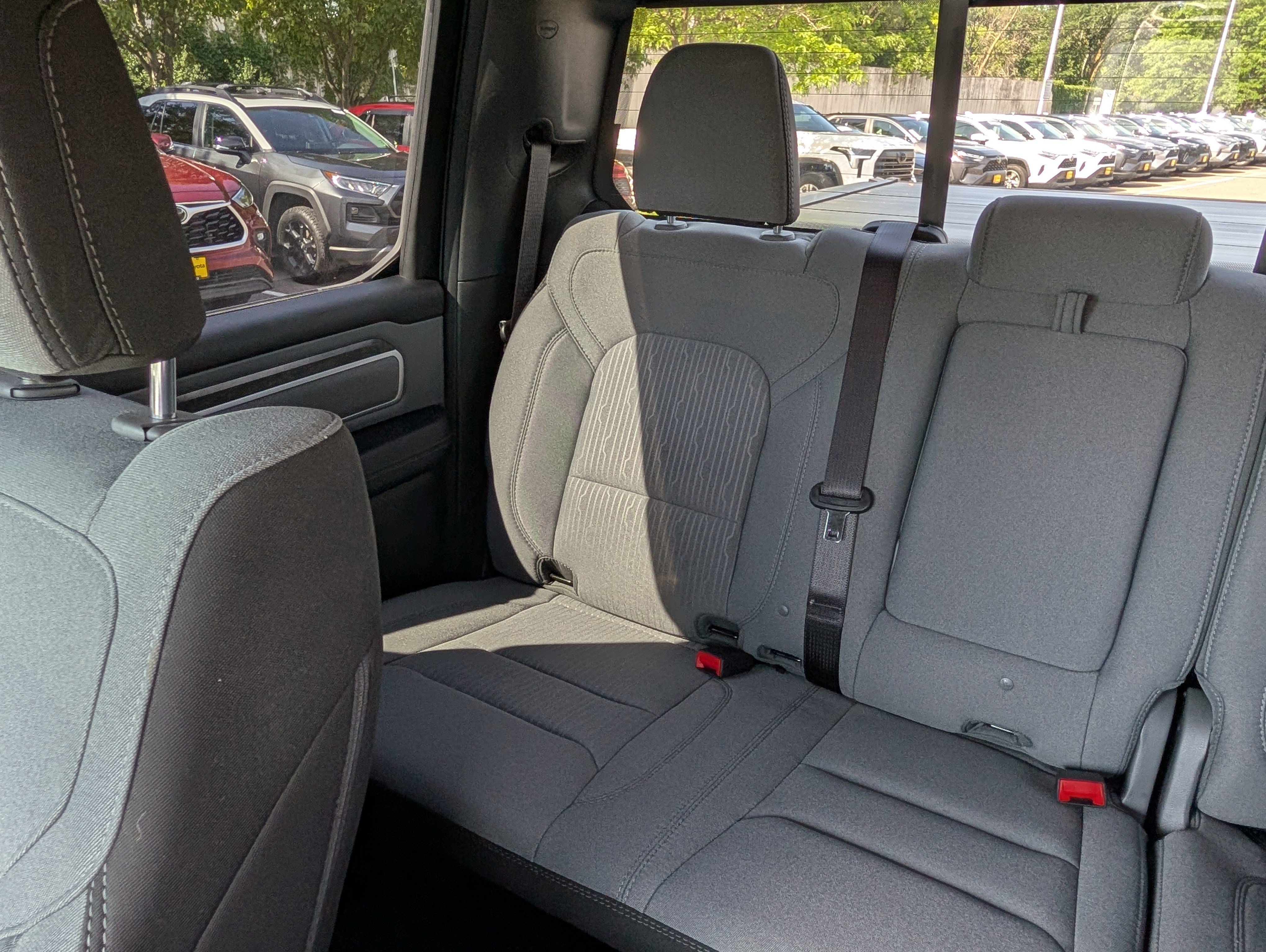 Used 2021 RAM 1500 Big Horn AWD/4WD image 12