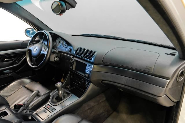 Used 2003 BMW M5 RWD image 20