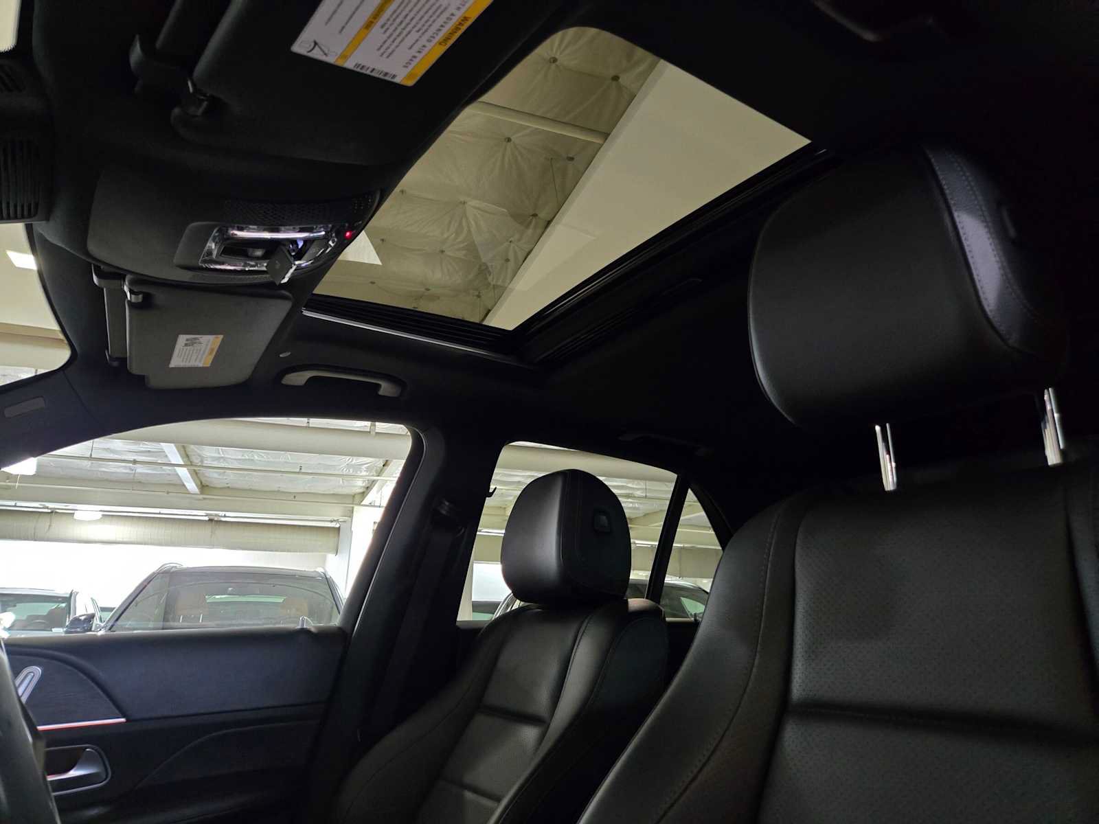 Used 2022 Mercedes-Benz GLE 350 4MATIC w/ Premium Package image 22
