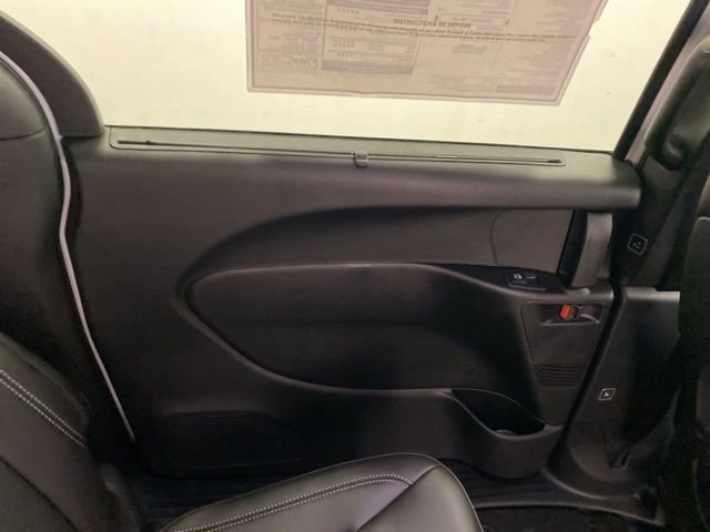 New 2026 Chrysler Pacifica Select image 21