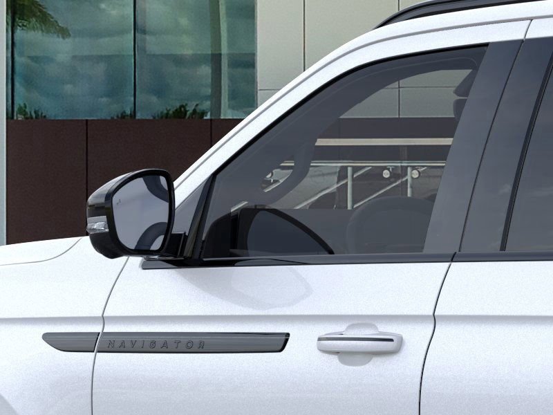 New 2025 Lincoln Navigator L Reserve w/ Jet Appearance Package image 20