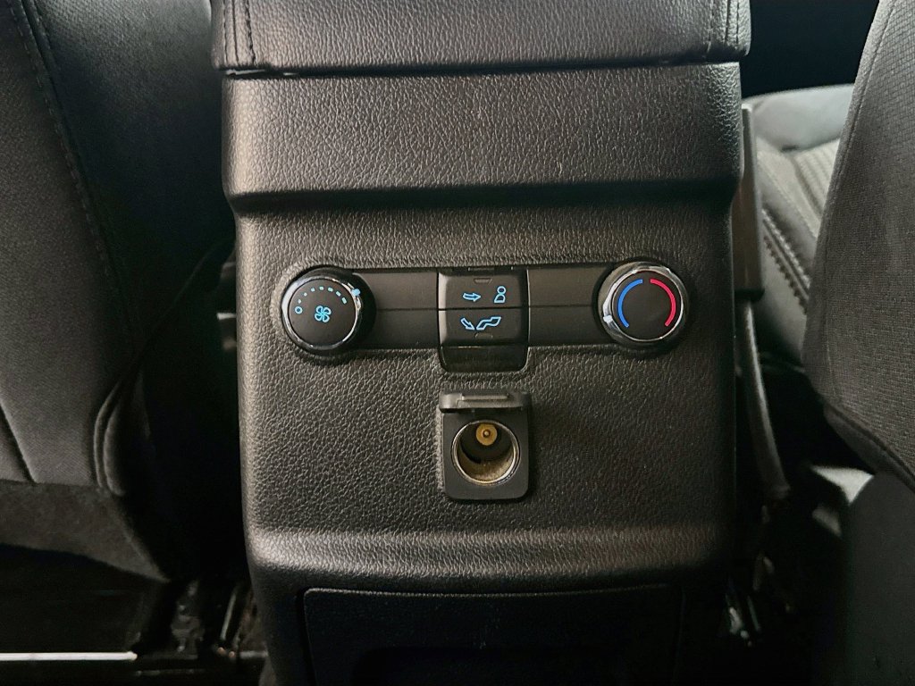 Used 2019 Ford Explorer XLT w/ Equipment Group 201A FWD image 29