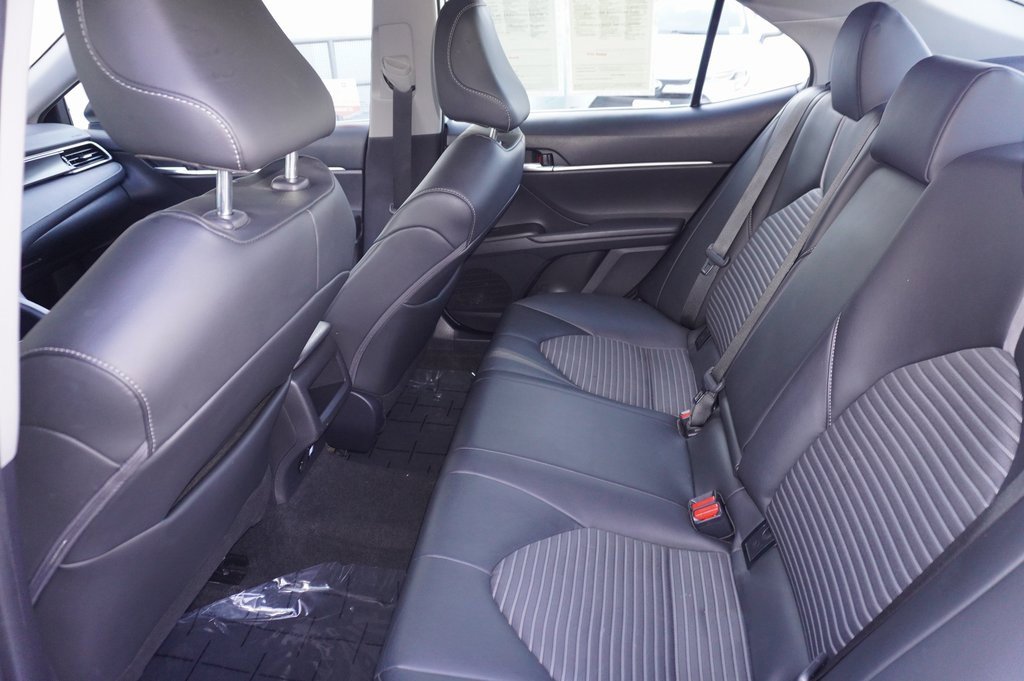 Certified 2023 Toyota Camry SE image 9