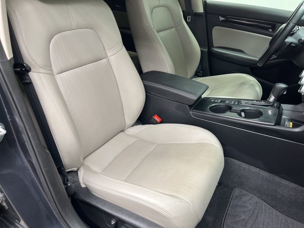 Used 2022 Honda Civic Touring image 23