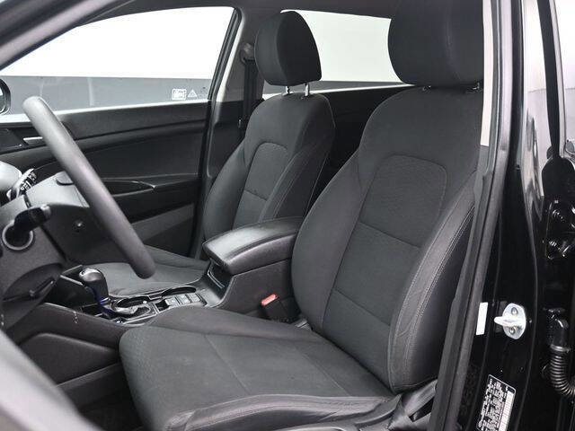 Used 2019 Hyundai Tucson SE image 11
