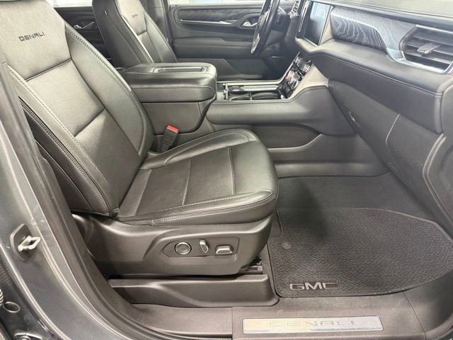 Used 2021 GMC Yukon XL Denali w/ Denali Ultimate Package image 22