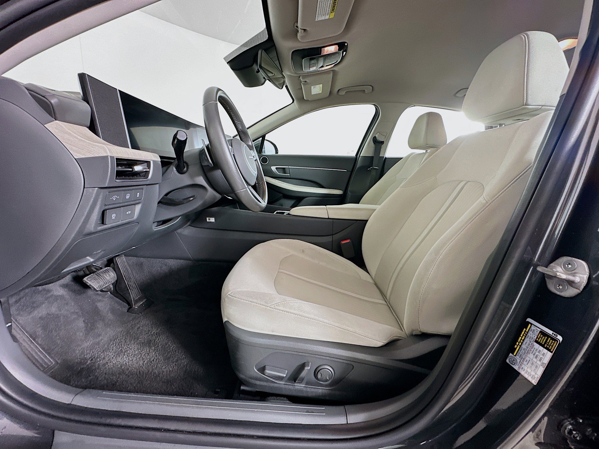 Used 2025 Hyundai Sonata SEL image 13