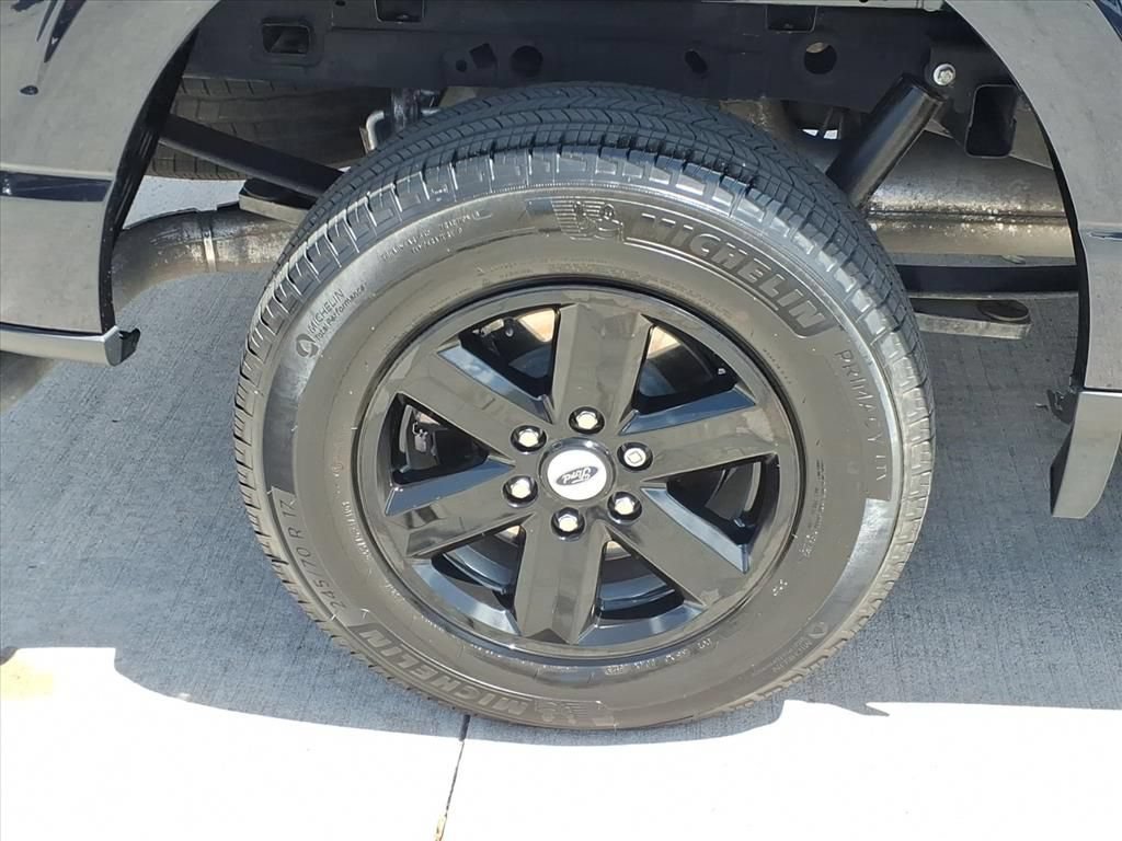 Used 2024 Ford F150 XL w/ Equipment Group 103A High RWD image 13