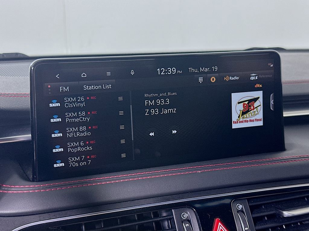 Used 2023 Genesis G70 3.3T w/ Sport Prestige Package image 29