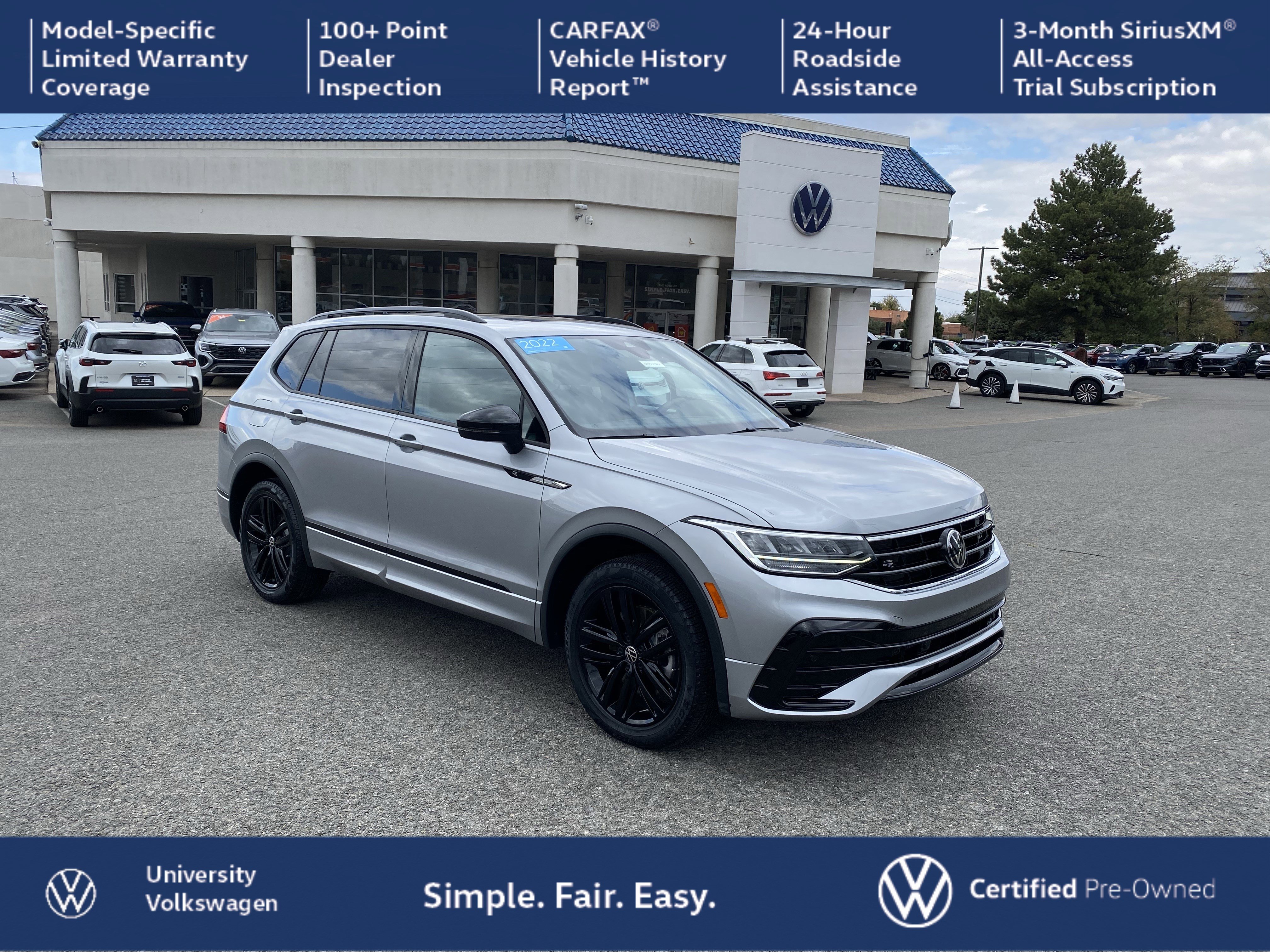 Certified 2022 Volkswagen Tiguan SE R-Line image 1