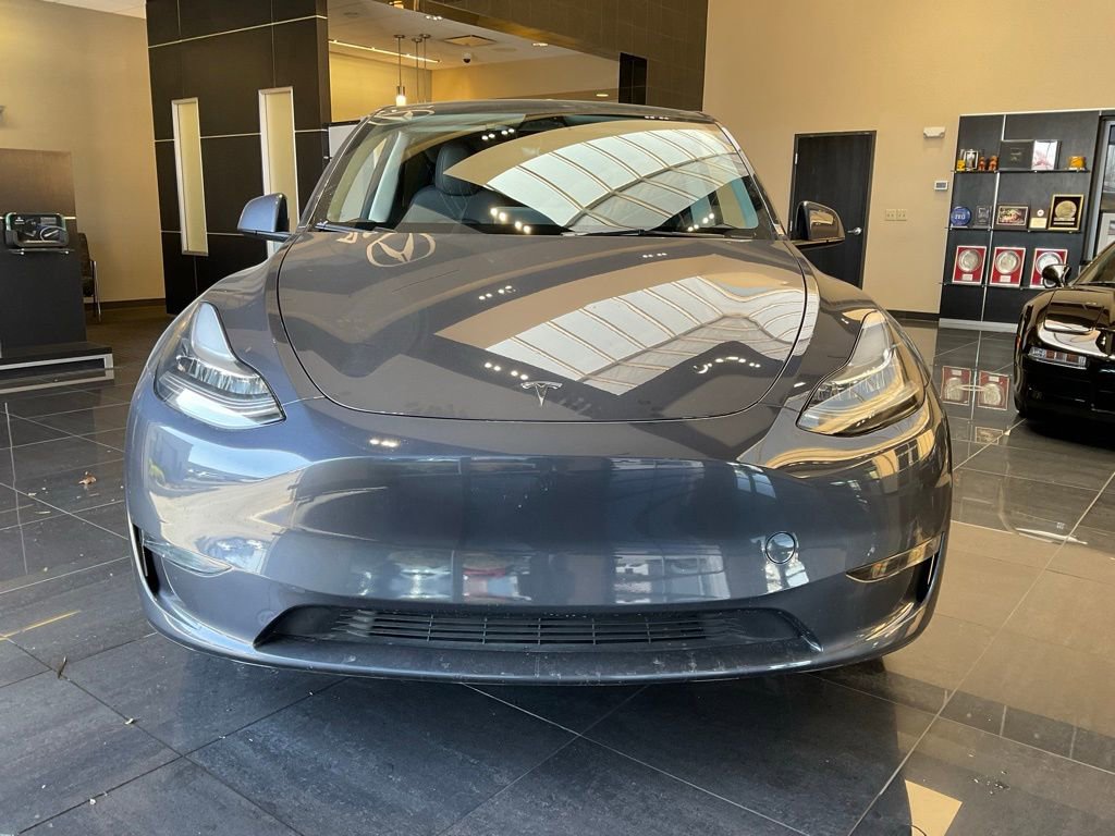 Used 2023 Tesla Model Y Long Range image 2