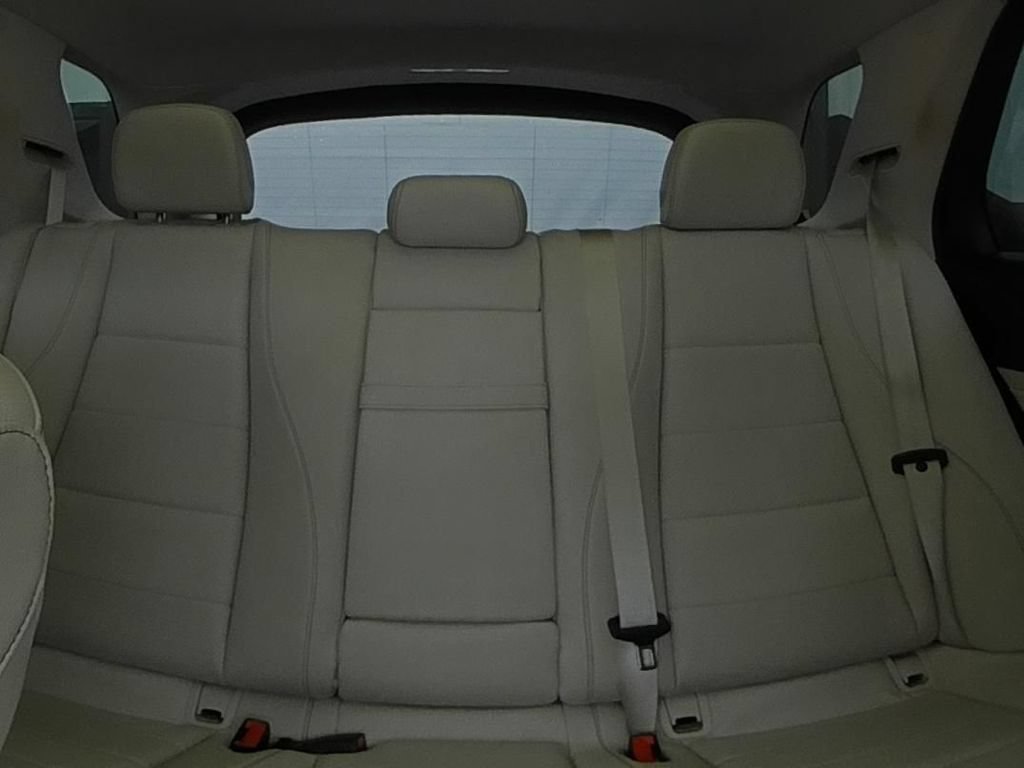Used 2022 Mercedes-Benz GLE 350 4MATIC image 10