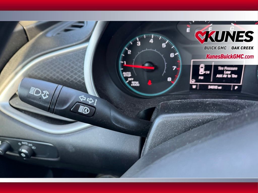 Used 2025 Chevrolet Malibu LT image 14