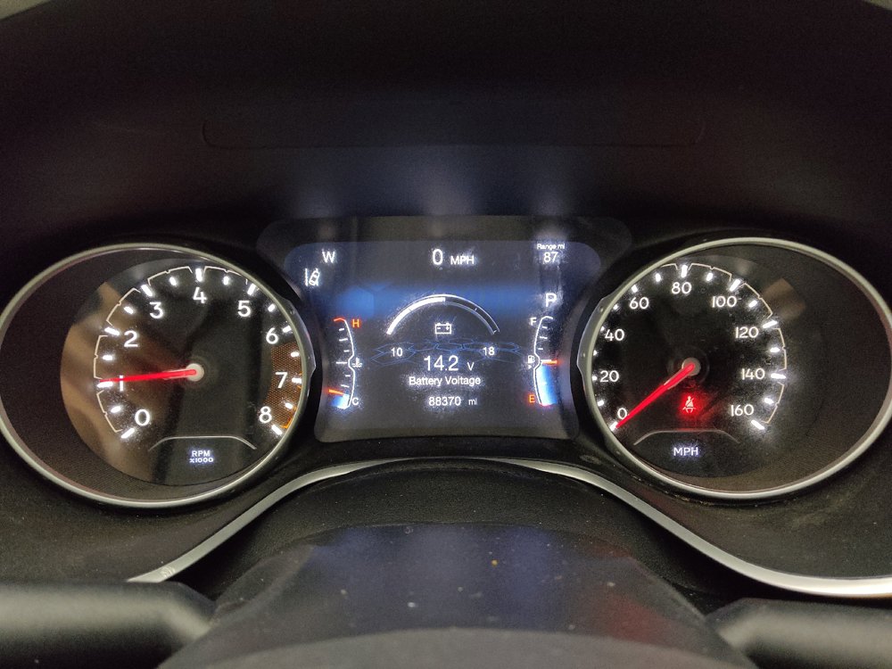 Used 2021 Jeep Compass Latitude AWD/4WD image 23