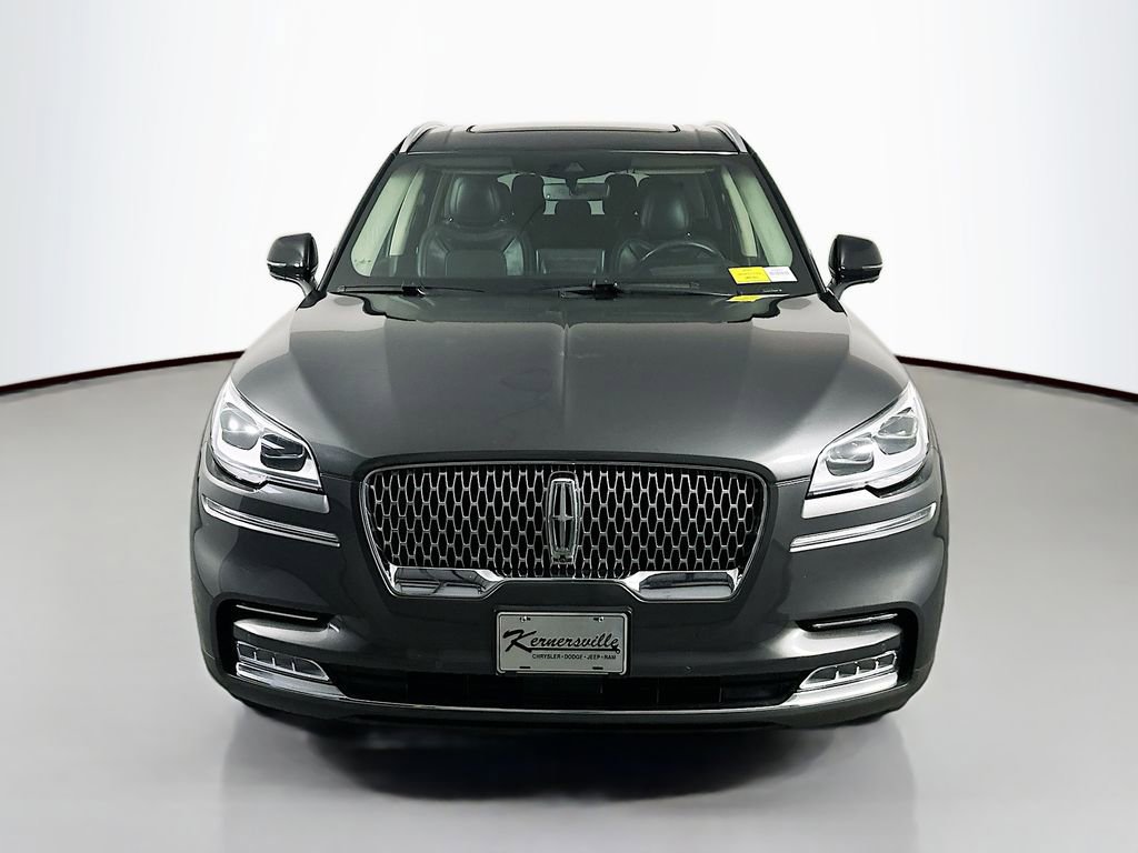 Used 2020 Lincoln Aviator Reserve w/ Equipment Group 202A AWD/4WD video 2