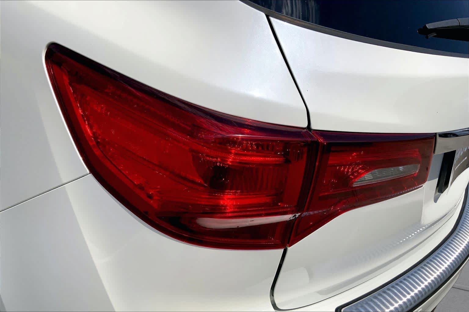 Used 2016 Acura MDX w/ Advance & Entertainment Pac FWD image 29