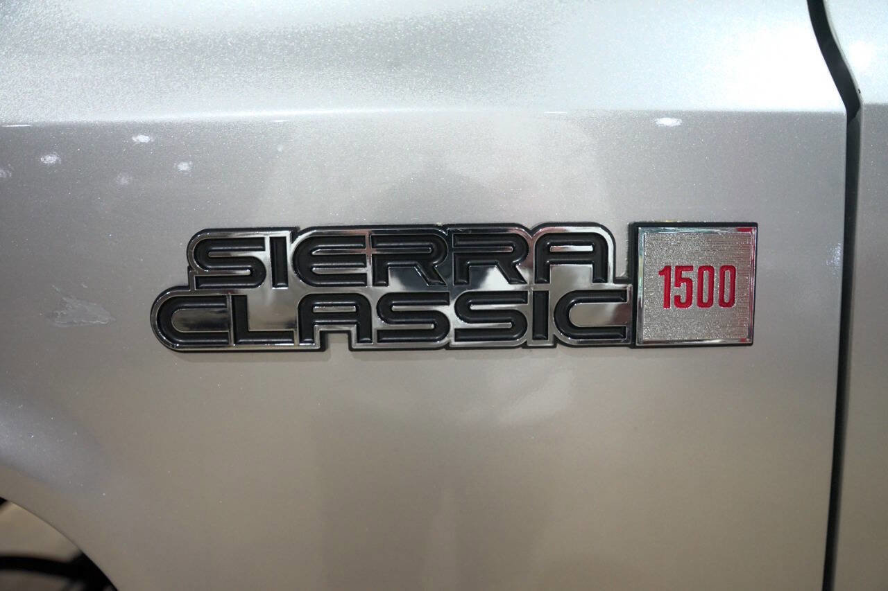 Used 1987 GMC Sierra 1500 R1500 2dr Standard Cab SB image 21