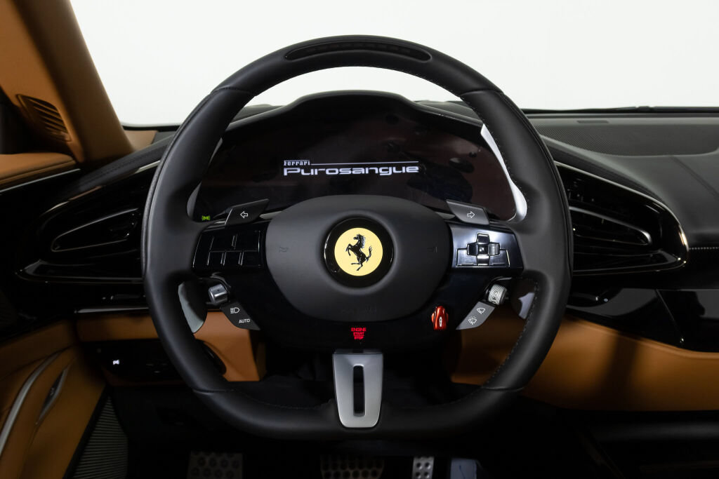 Used 2026 Ferrari Purosangue AWD/4WD image 38