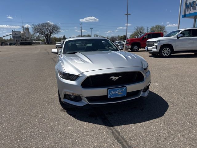 Used 2015 Ford Mustang GT RWD image 2