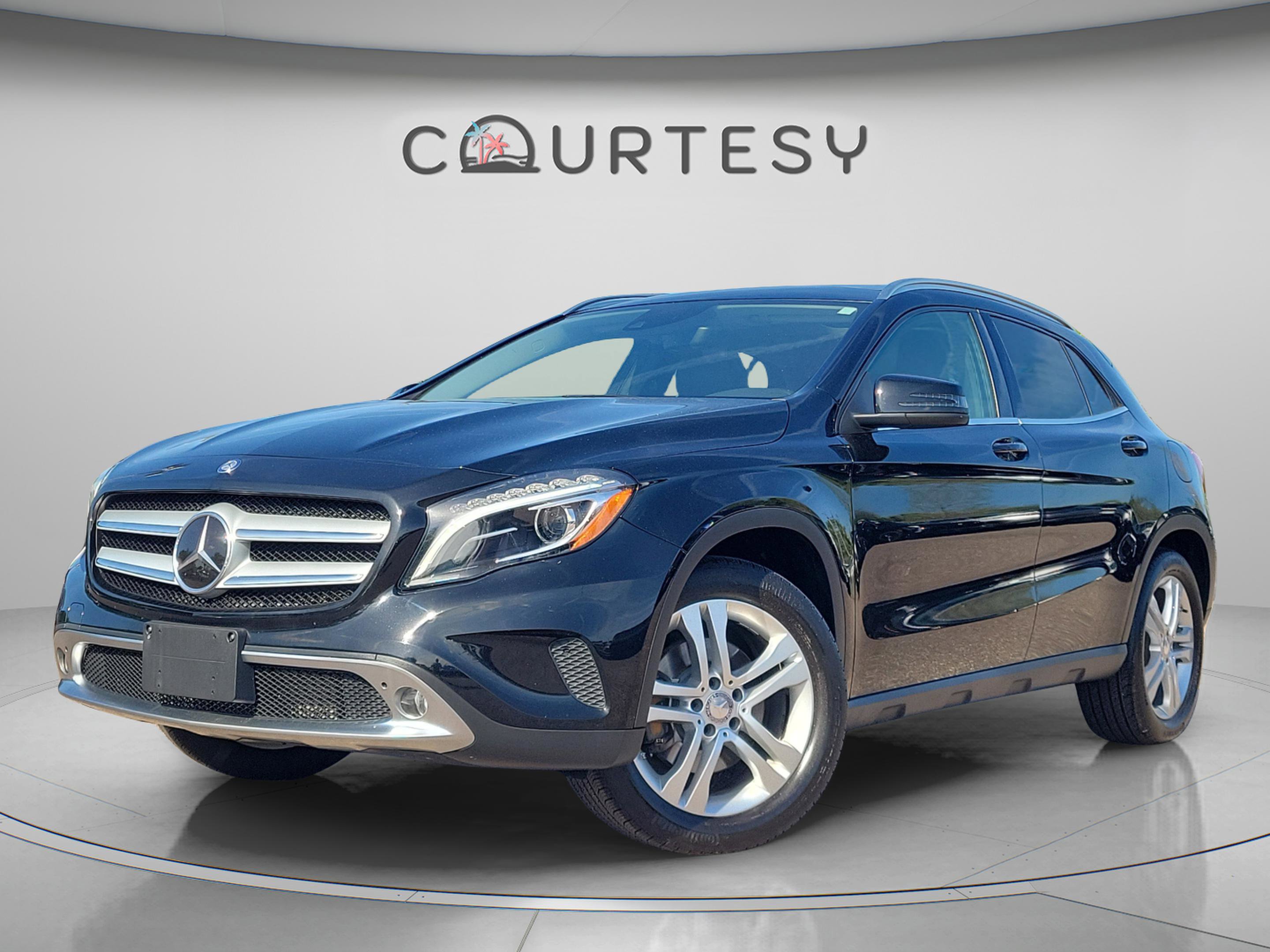 Used 2015 Mercedes-Benz GLA 250 4MATIC image 1