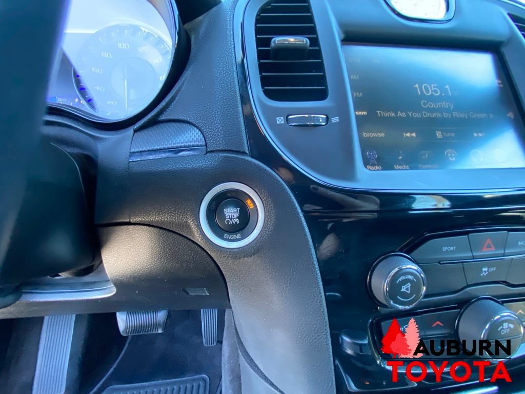 Used 2015 Chrysler 300 S RWD image 38