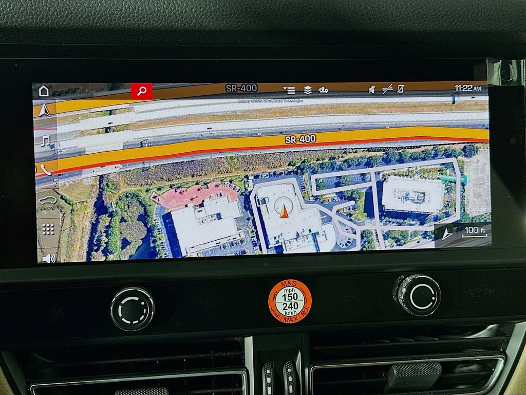 Used 2025 Porsche Macan image 16