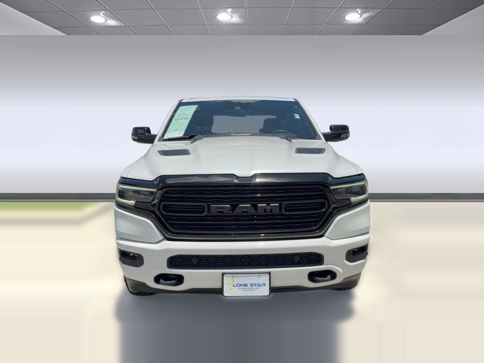 Used 2023 RAM 1500 Limited w/ Night Edition RWD image 6