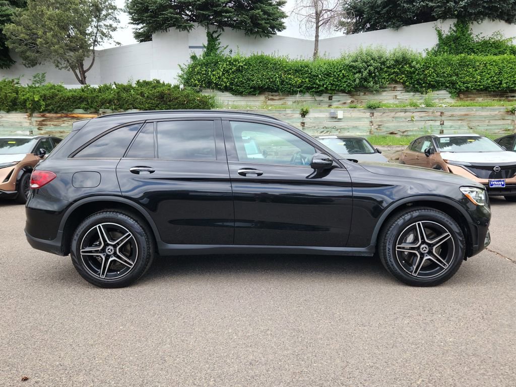 Used 2022 Mercedes-Benz GLC 300 GLC 300 image 2