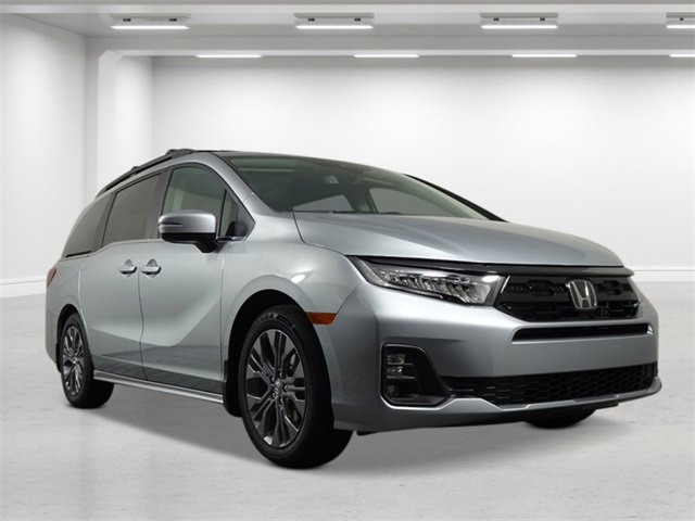 New 2026 Honda Odyssey Touring image 1