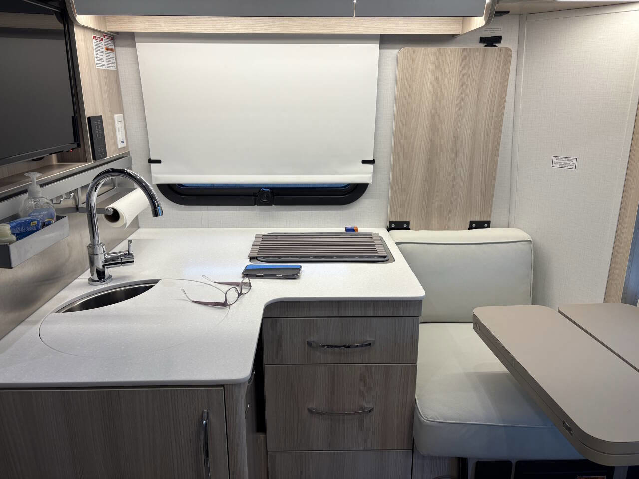 Used 2020 Ford Transit 350 DRW w/ Motorhome Prep Package RWD image 10