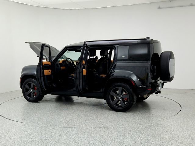 Used 2022 Land Rover Defender 110 X image 12