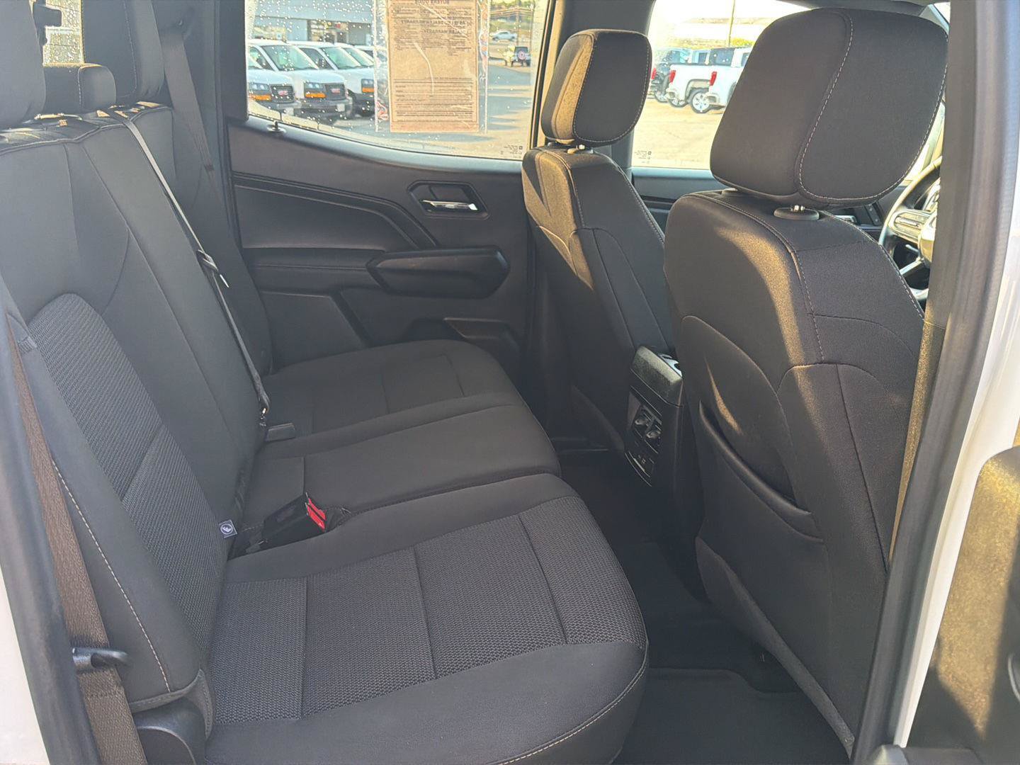 Used 2025 GMC Canyon Elevation w/ Convenience Package AWD/4WD image 10