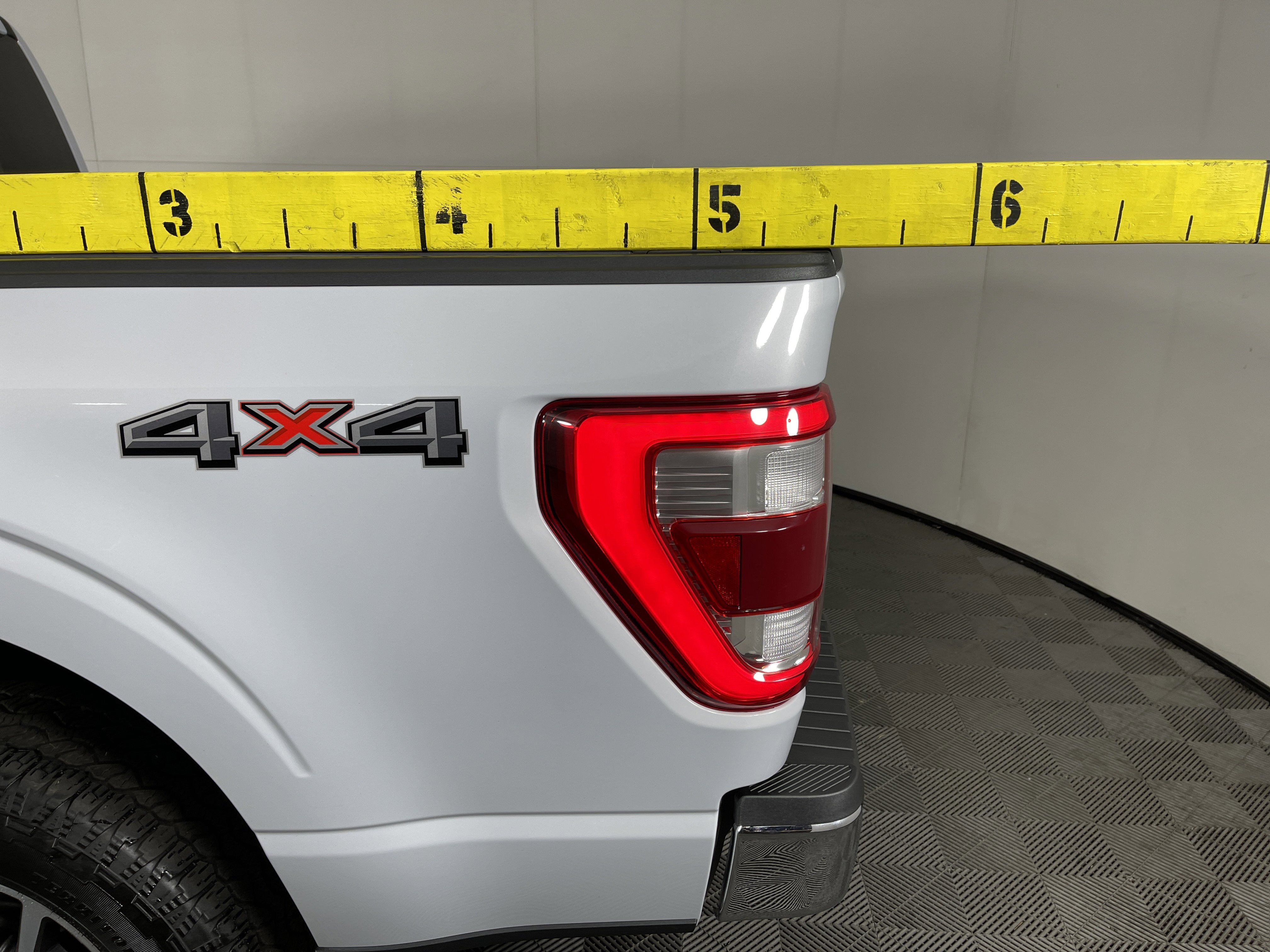 Used 2022 Ford F150 Lariat w/ Bed Utility Package image 9