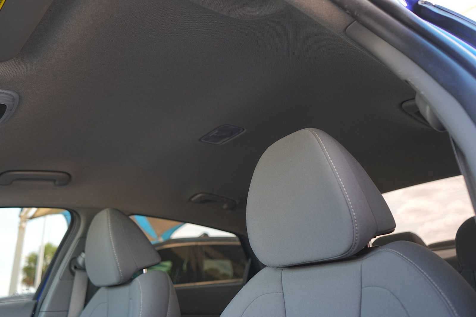 Used 2023 Hyundai Elantra SEL w/ Convenience Package FWD image 26