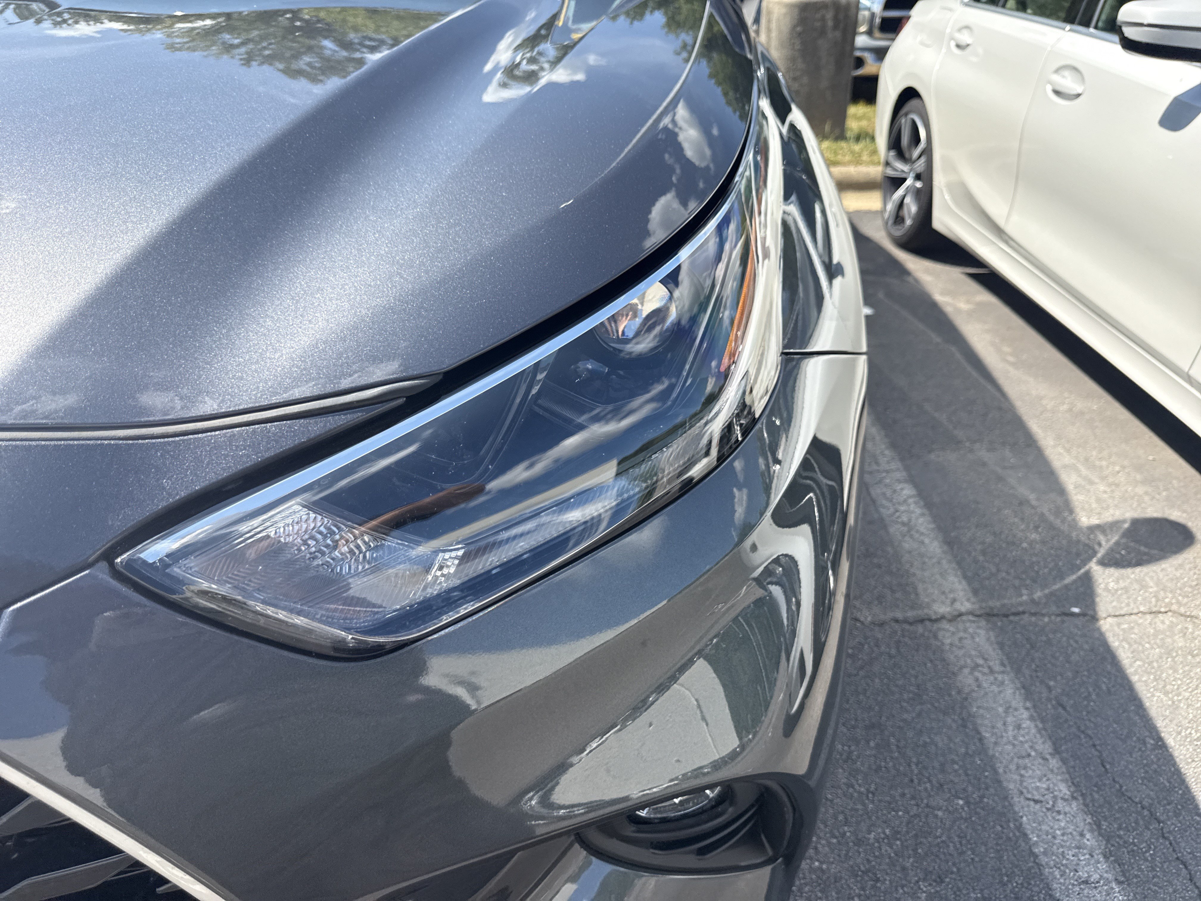 Used 2024 Toyota Highlander XLE AWD/4WD image 48