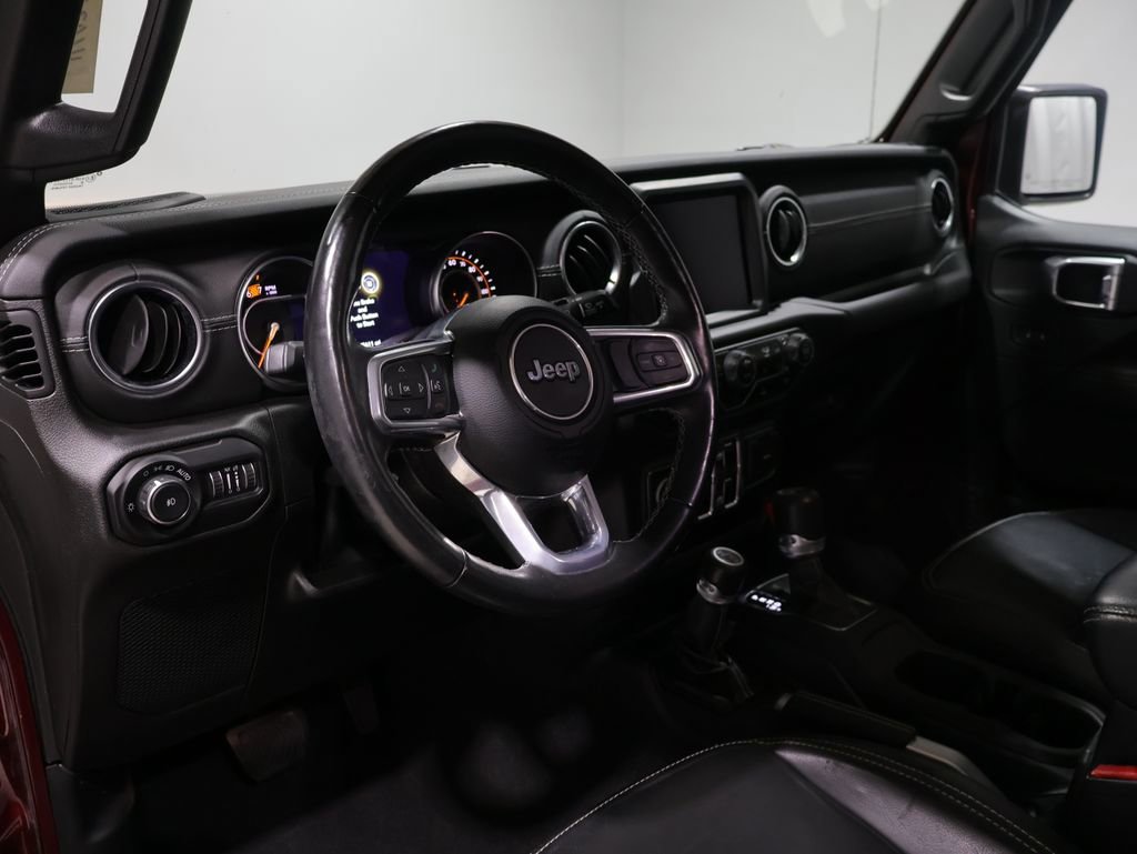 Certified 2021 Jeep Wrangler Unlimited Sahara image 15