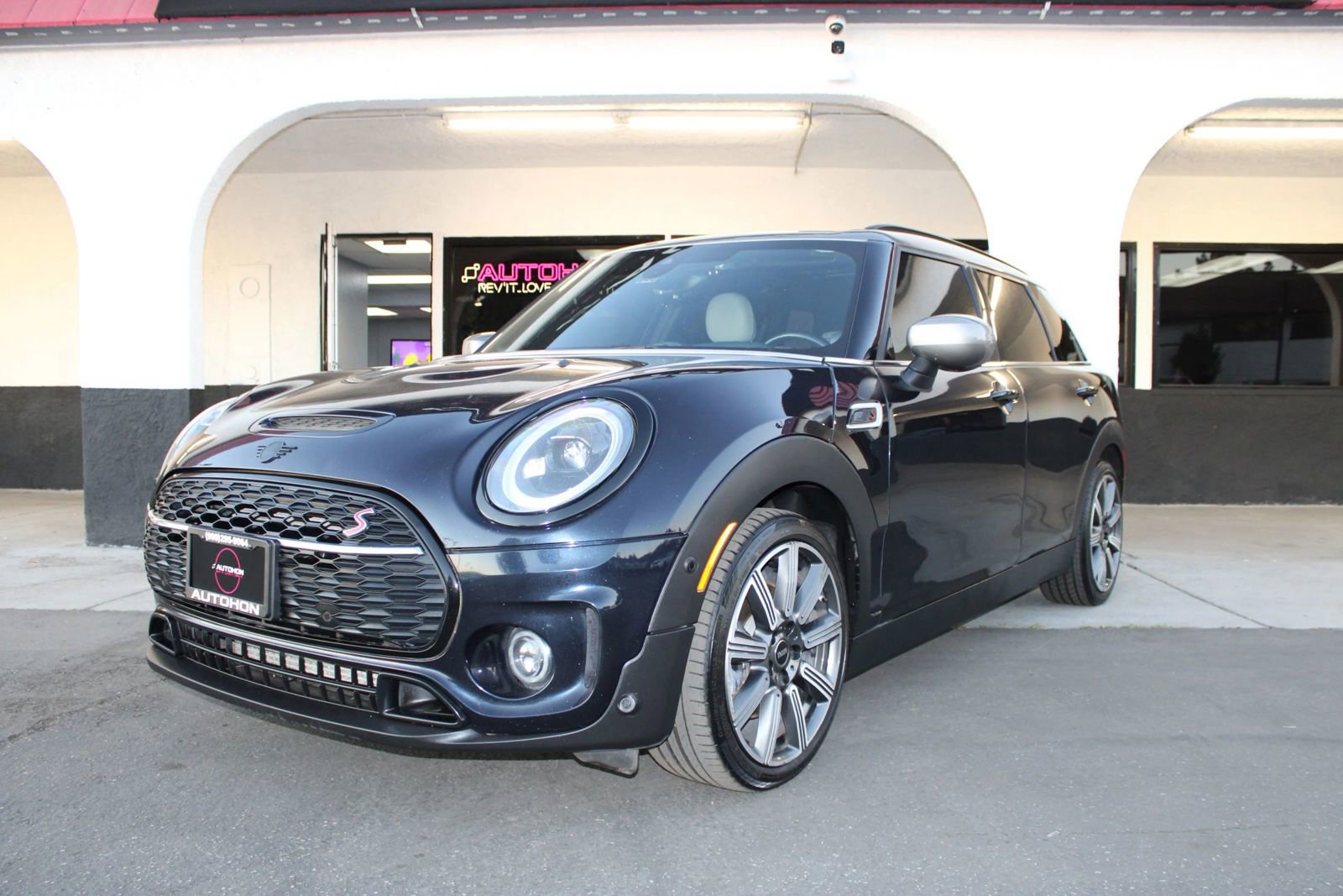Used 2022 MINI Cooper Clubman S image 6
