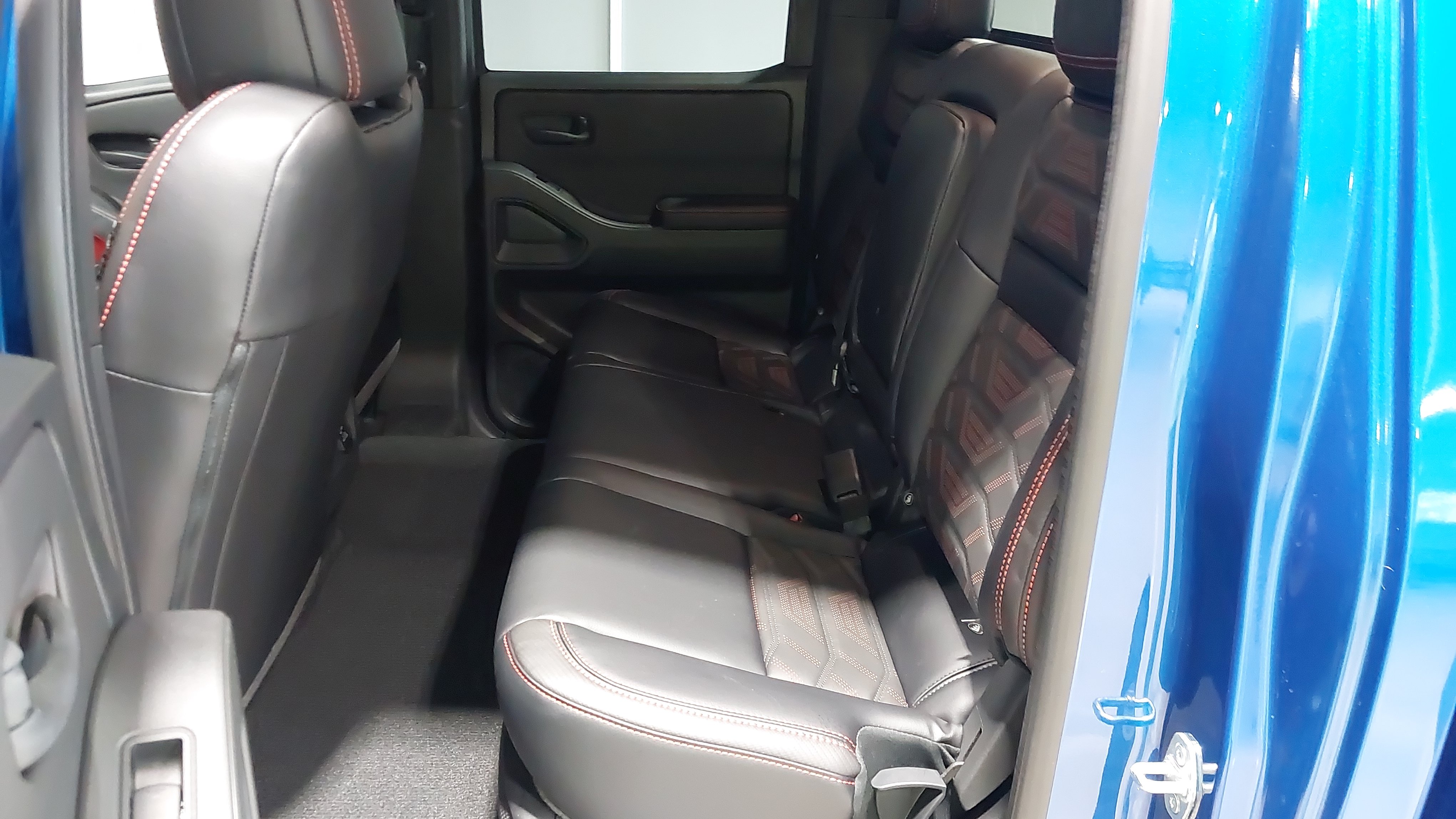 New 2026 Nissan Frontier PRO-4X w/ Pro Premium Package AWD/4WD image 21