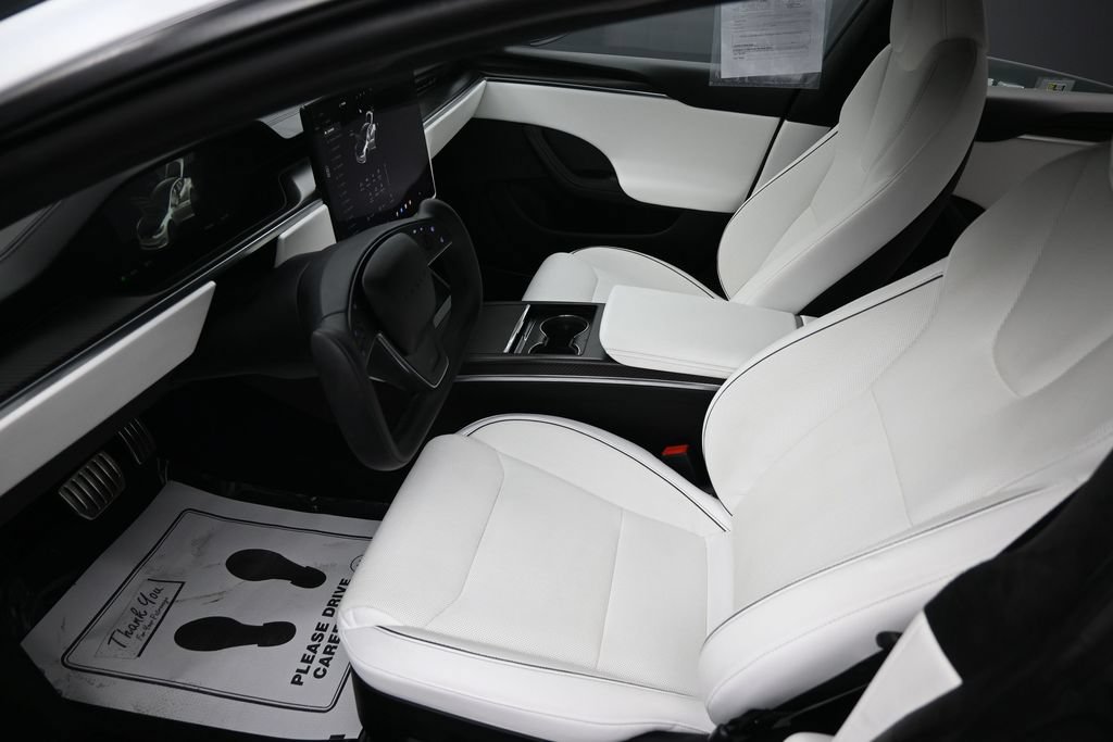 Used 2022 Tesla Model S Plaid AWD/4WD image 32
