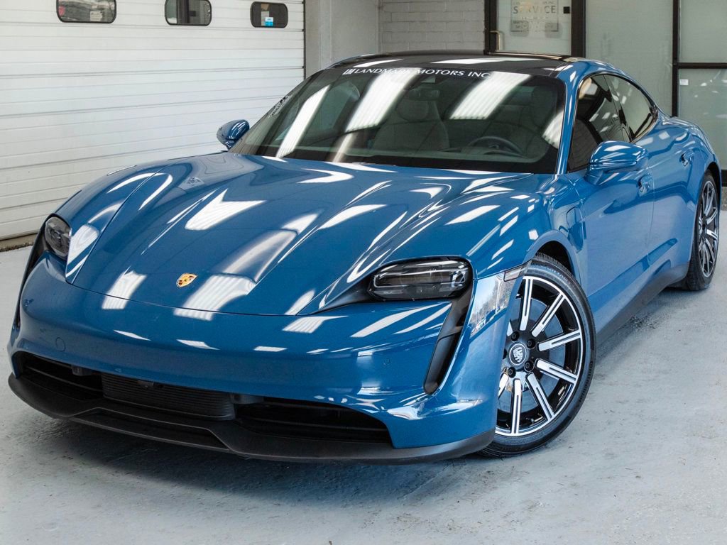 Used 2022 Porsche Taycan 4S image 12
