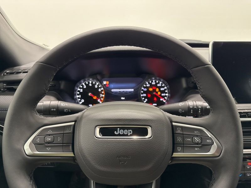 New 2026 Jeep Compass Limited image 24