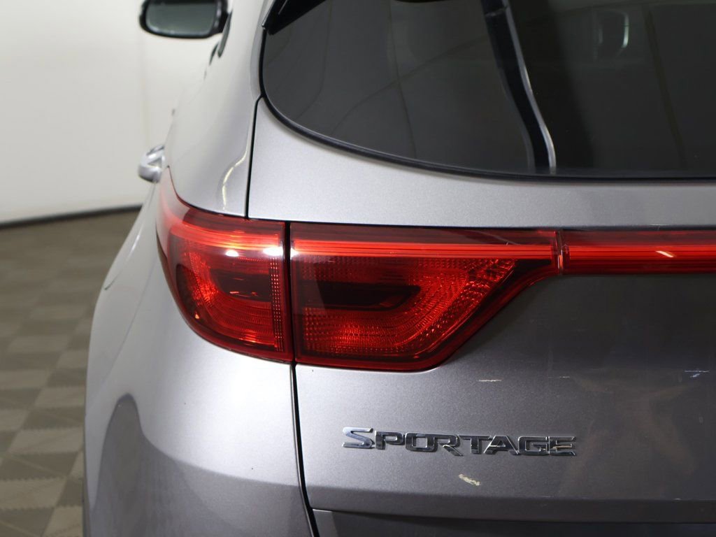 Used 2018 Kia Sportage EX image 13