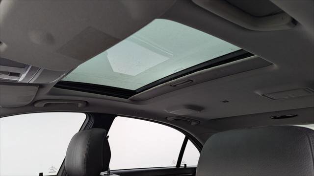 Used 2010 Mercedes-Benz S 550 image 26