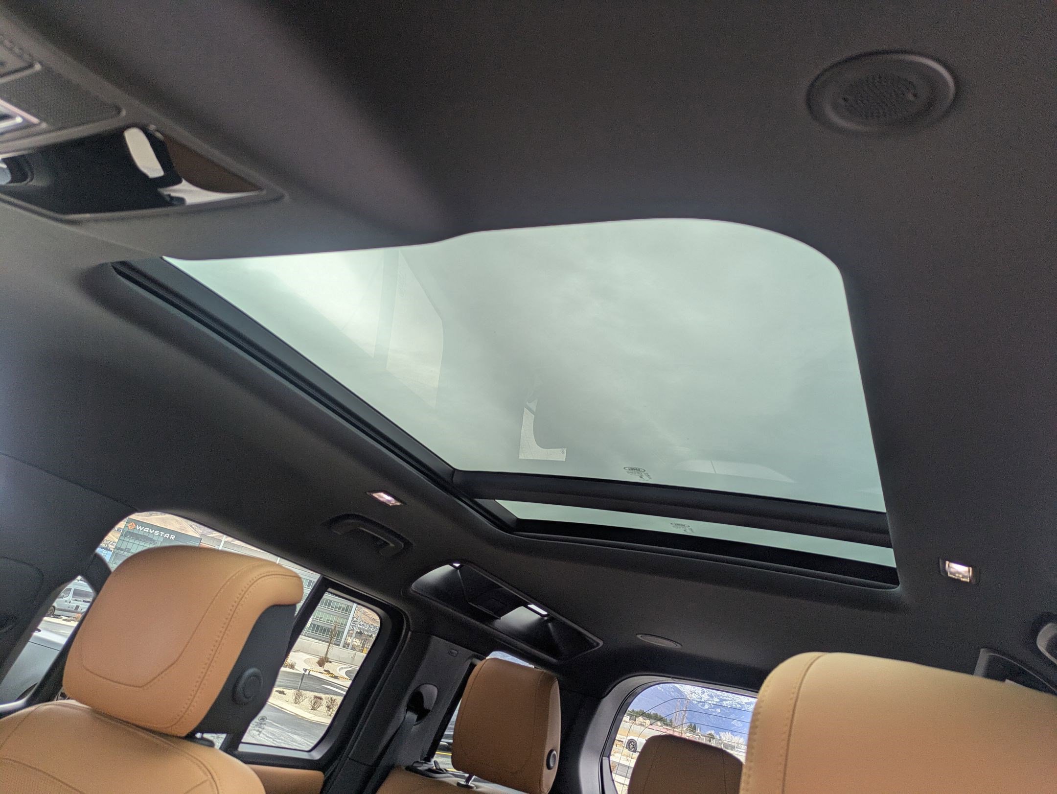 Certified 2023 Land Rover Defender 110 image 23