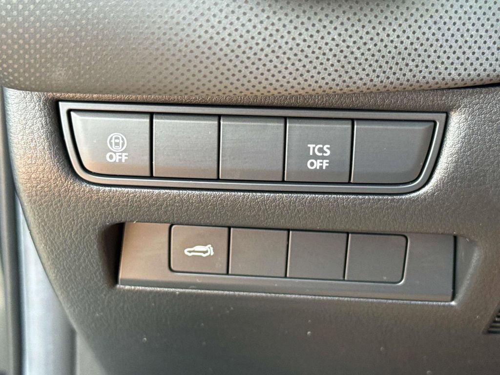 Certified 2025 MAZDA CX-50 AWD 2.5 S w/ Preferred Package image 28